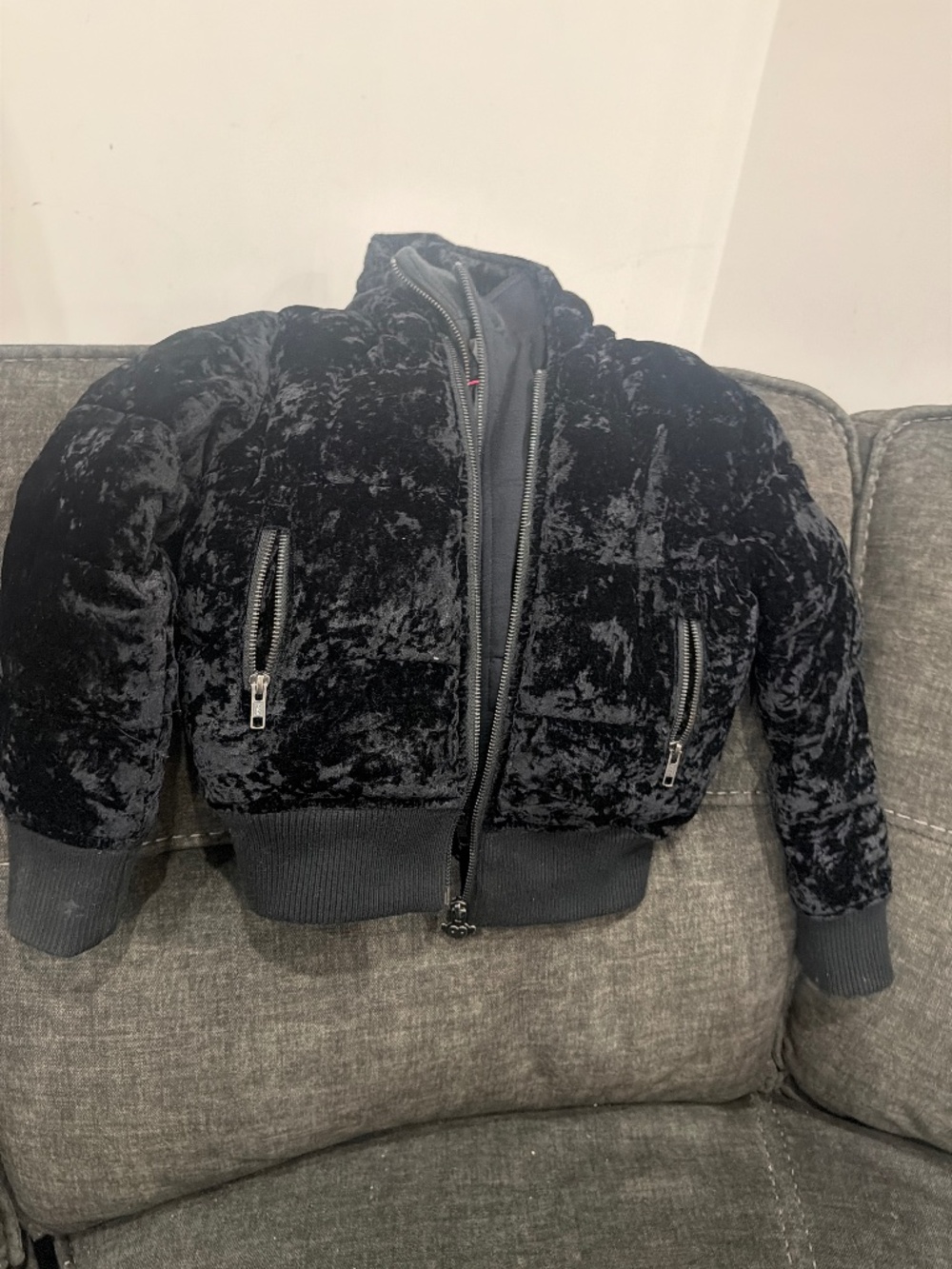 Black appaman jacket
